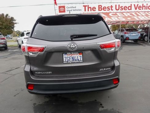 Used 2015 Toyota Highlander XLE image 9