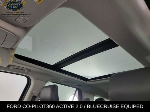 Used 2025 Ford Expedition Active image 11