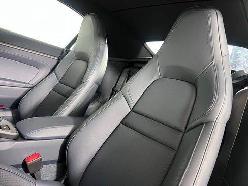 Certified 2026 Porsche 911 Carrera image 5