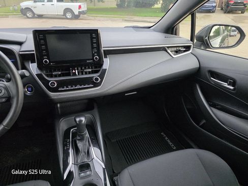 Used 2022 Toyota Corolla SE FWD image 20