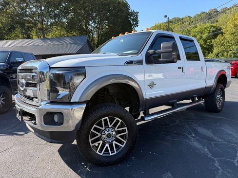 Used 2012 Ford F250 Lariat w/ Lariat Interior Pkg image 8