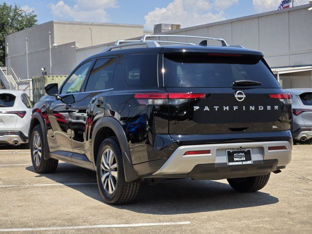 Used 2024 Nissan Pathfinder SL FWD image 8