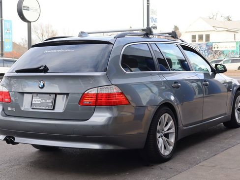 Used 2010 BMW 535i xDrive Wagon image 6