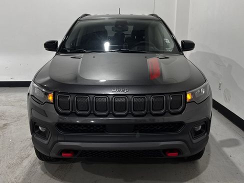 Used 2022 Jeep Compass Trailhawk AWD/4WD image 10