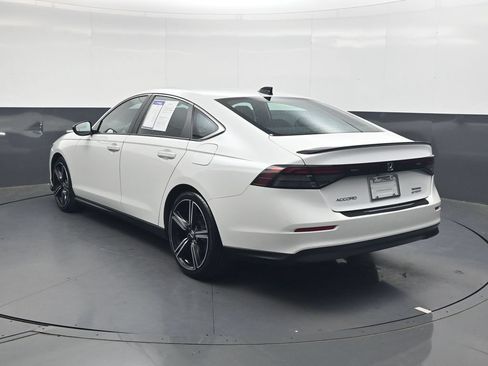 Used 2023 Honda Accord Sport image 6