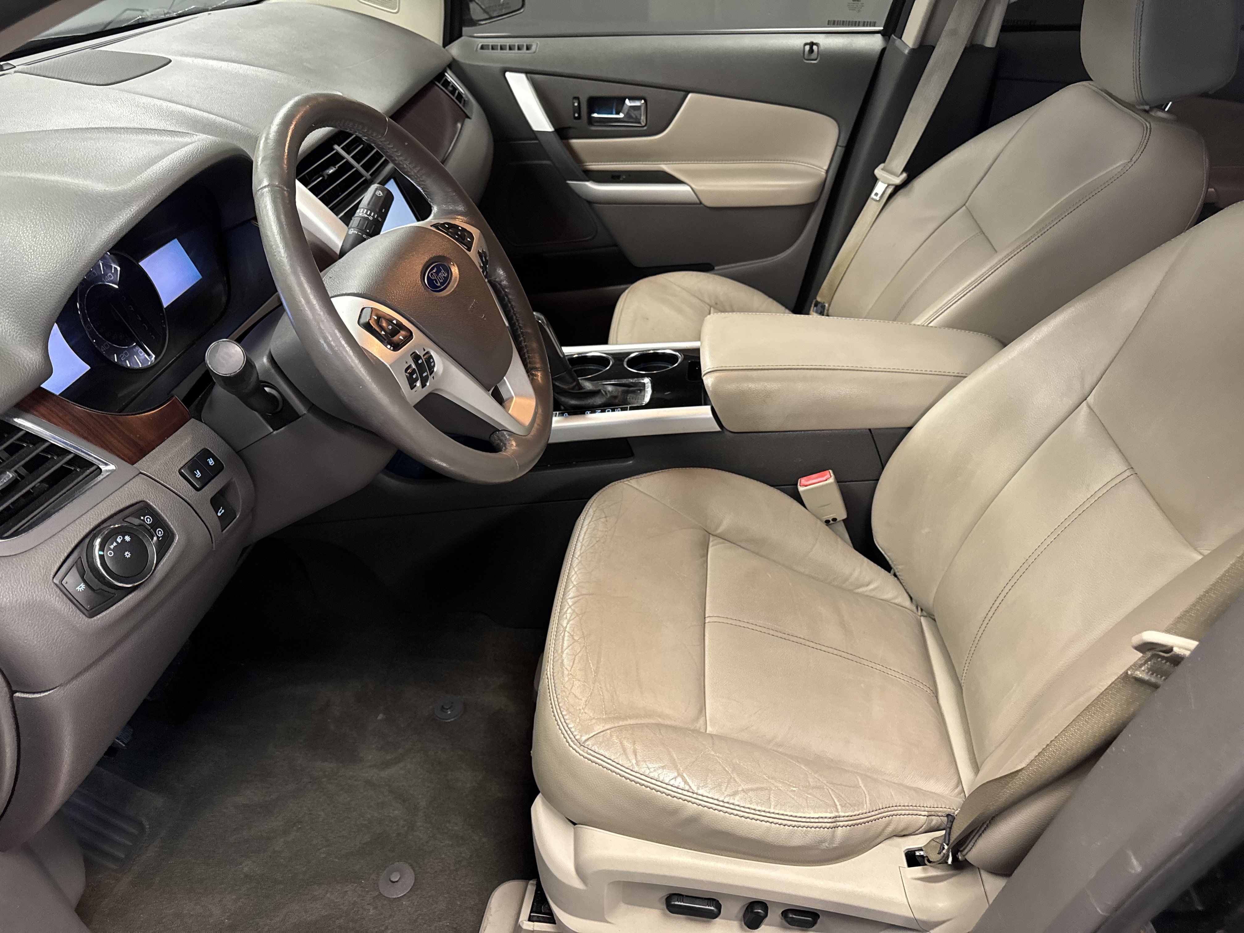 Used 2013 Ford Edge Limited FWD image 8