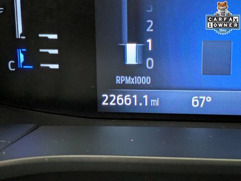 Used 2023 Ford Escape ST-Line w/ Tech Pack #1 AWD/4WD image 18