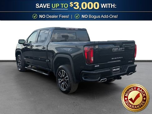 Used 2025 GMC Sierra 1500 AT4 w/ Technology Package AWD/4WD image 4