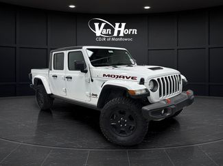 Used 2021 Jeep Gladiator Mojave w/ Trailer Tow Package AWD/4WD video 1