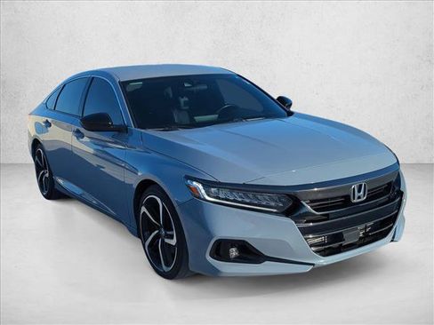 Used 2022 Honda Accord Sport image 3