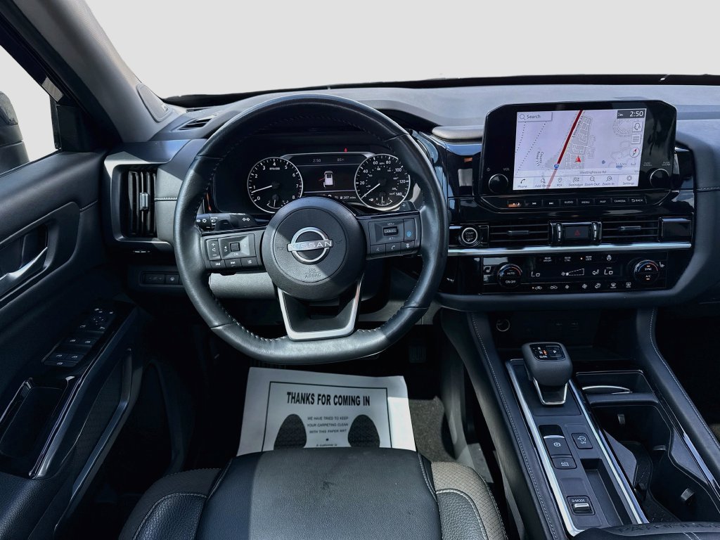 Used 2024 Nissan Pathfinder SL w/ SL Premium Package FWD image 29