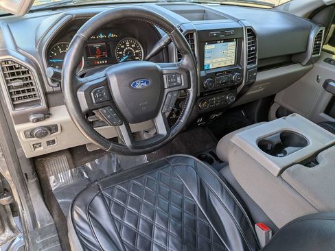 Used 2018 Ford F150 XLT w/ Equipment Group 302A Luxury AWD/4WD image 10