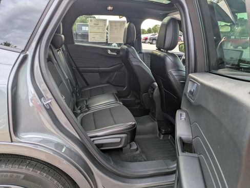 Certified 2024 Ford Escape ST-Line w/ Tech Pack #1 AWD/4WD image 36