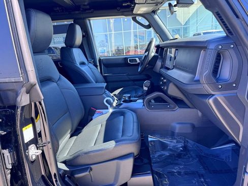 New 2026 Ford Bronco Badlands AWD/4WD image 24