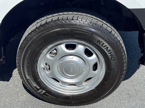 Used 2016 Ford F150 XL w/ XL Power Equipment Group AWD/4WD image 42