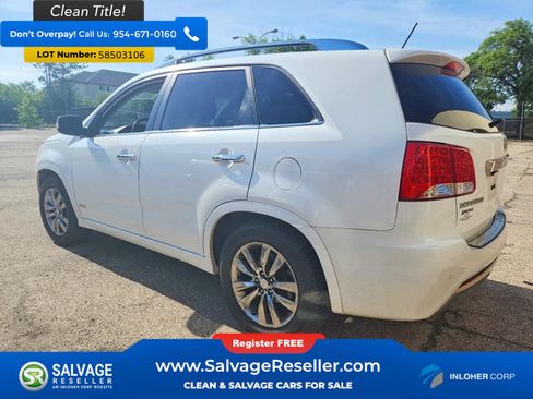 Used 2013 Kia Sorento SX w/ SX Premium Pkg AWD/4WD image 3