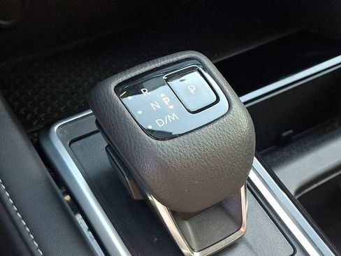 Certified 2024 Nissan Pathfinder SV AWD/4WD image 17