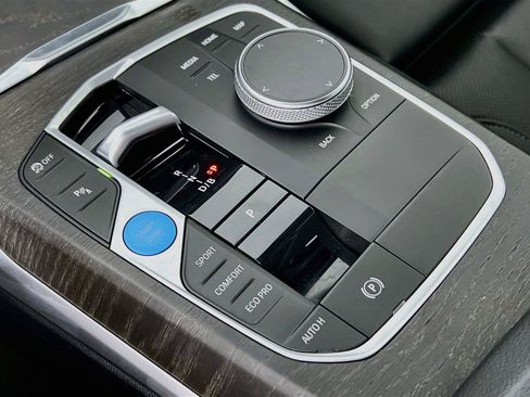 Used 2023 BMW i4 eDrive35 w/ Premium Package RWD image 17