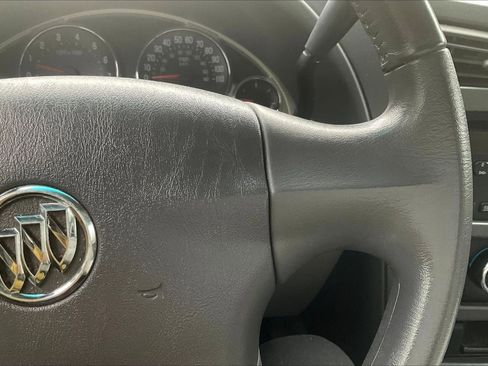 Used 2005 Buick Rendezvous AWD image 12