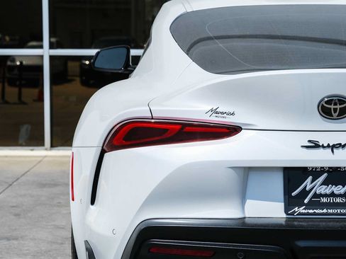 Used 2023 Toyota Supra RWD image 11