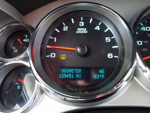 Used 2010 GMC Sierra 1500 SLE w/ Power Pack Plus image 22