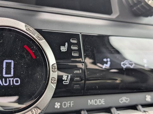 New 2025 Toyota Tacoma TRD Off-Road w/ TRD Off Road Premium Package image 21