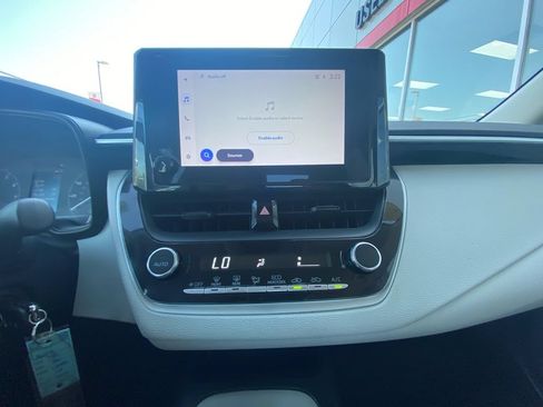 Used 2023 Toyota Corolla LE FWD image 20