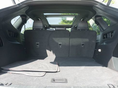 Used 2024 Ford Edge ST-Line w/ Class II Trailer Tow Package AWD/4WD image 11