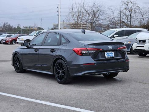 Certified 2024 Honda Civic Sport image 5