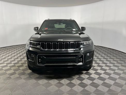 Used 2023 Jeep Grand Cherokee L Overland w/ Trailer Tow Group (B) image 11