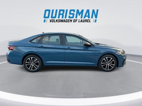 New 2026 Volkswagen Jetta Sport FWD image 9