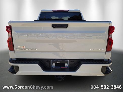 New 2025 Chevrolet Silverado 1500 Custom image 4
