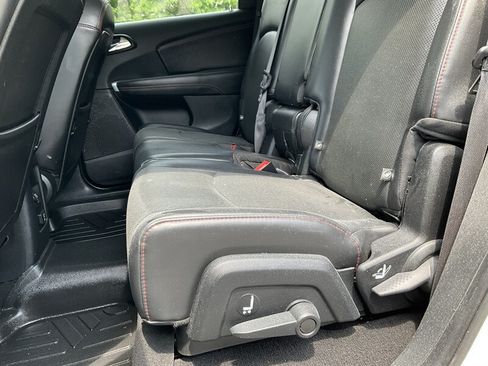 Used 2019 Dodge Journey GT AWD/4WD image 14