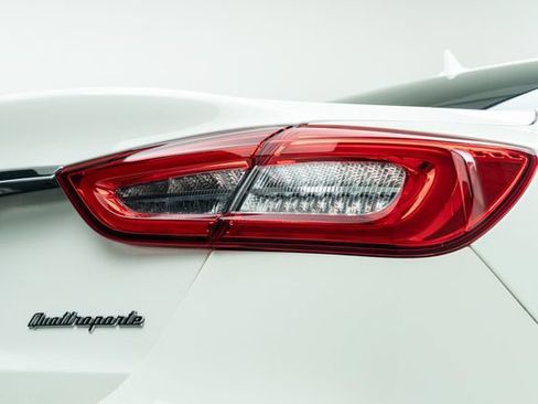Used 2017 Maserati Quattroporte GTS GranSport RWD image 15