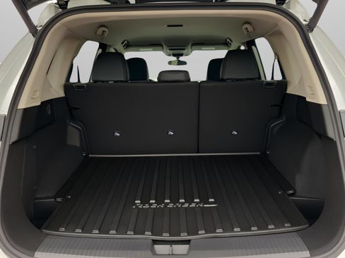 New 2026 Nissan Rogue SV AWD/4WD image 9