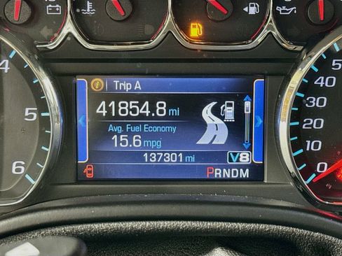 Used 2015 Chevrolet Tahoe LTZ RWD image 12