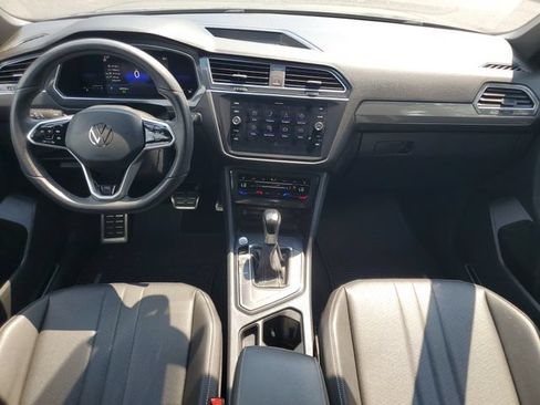 Used 2022 Volkswagen Tiguan SE R-Line FWD image 16