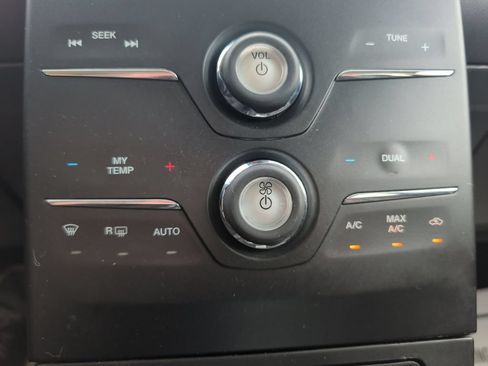 Used 2019 Ford Flex SEL w/ Equipment Group 202A AWD/4WD image 15