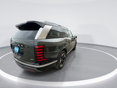 Used 2026 Hyundai Palisade Limited AWD/4WD image 8