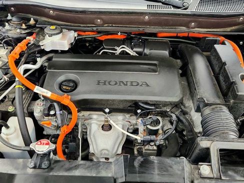 Used 2025 Honda CR-V Sport Touring image 28