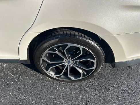 Used 2015 Ford Taurus SHO w/ Equipment Group 401A image 30