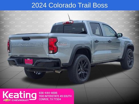 Used 2024 Chevrolet Colorado Trail Boss w/ Safety Package AWD/4WD image 8