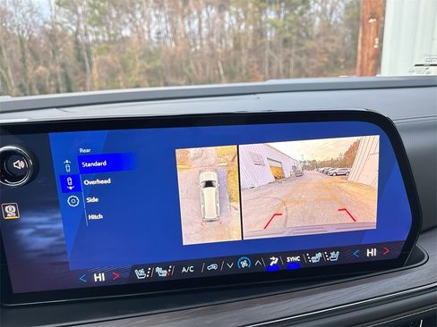 New 2026 Chevrolet Suburban Premier image 28