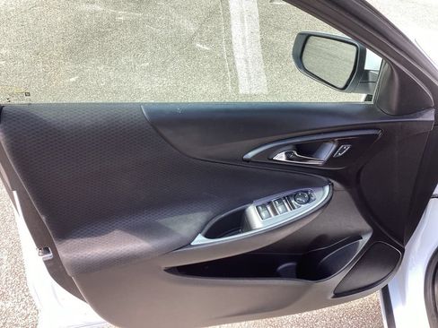 Used 2024 Chevrolet Malibu LT FWD image 23