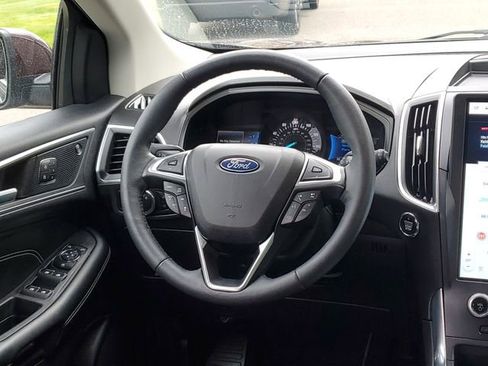 Used 2024 Ford Edge Titanium w/ Equipment Group 301A AWD/4WD image 28