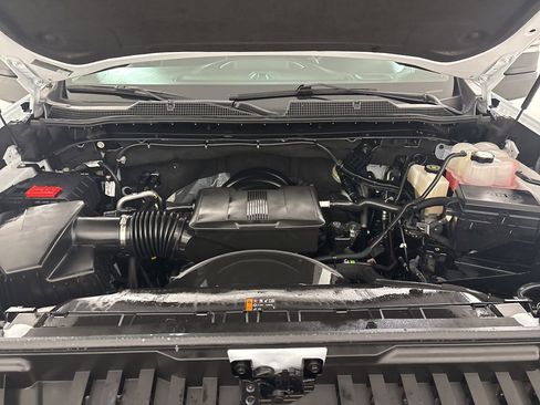 Used 2025 Chevrolet Silverado 2500 W/T w/ WT/CX Safety Package image 30