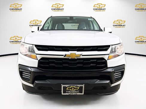 Used 2021 Chevrolet Colorado W/T w/ Custom Special Edition RWD image 2