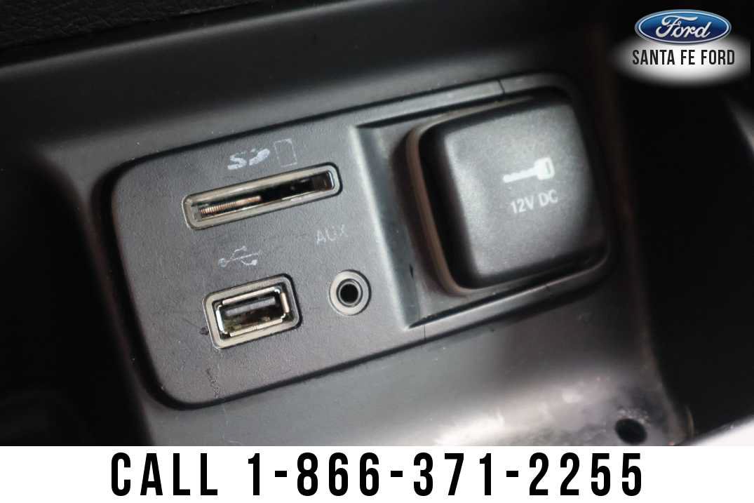 Used 2016 Jeep Cherokee Sport FWD image 32