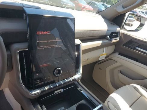 New 2026 GMC Yukon XL Denali RWD image 26