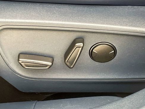 Used 2022 Ford Maverick Lariat image 21